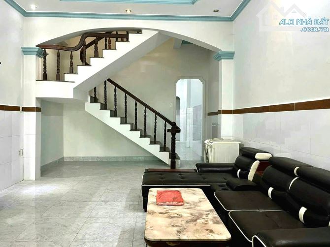 BÁN NHÀ QUYẾT THẮNG, 1TRỆT 3TẤM, SỔ HỒNG THỔ CƯ HOÀN CÔNG, ĐƯỜNG 5m, SÂN OTO - 8