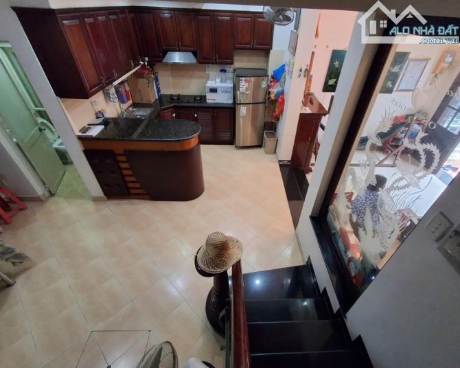 BÁN NHÀ ĐẸP - TK ĐỘC - HUỲNH VĂN BÁNH - NGUYỄN VĂN TRỖI - Q.PN. 3 TẦNG 60M2. CHỈ 10 Tỷ. - 8