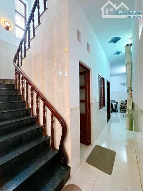 Bán nhà 1 trệt 1 lầu mái thái kiên cố P.Hố Nai ngay trường Lê Hồng Phong - 8