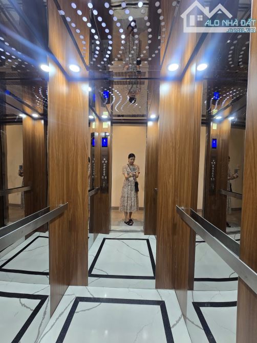 Nhà Ngọc Thụy 89X5T, TM, Phân lô, Vỉa hè, Ô tô tránh, KD, Công viên, TĐC Ngọc Thụy, 26.1 - 8