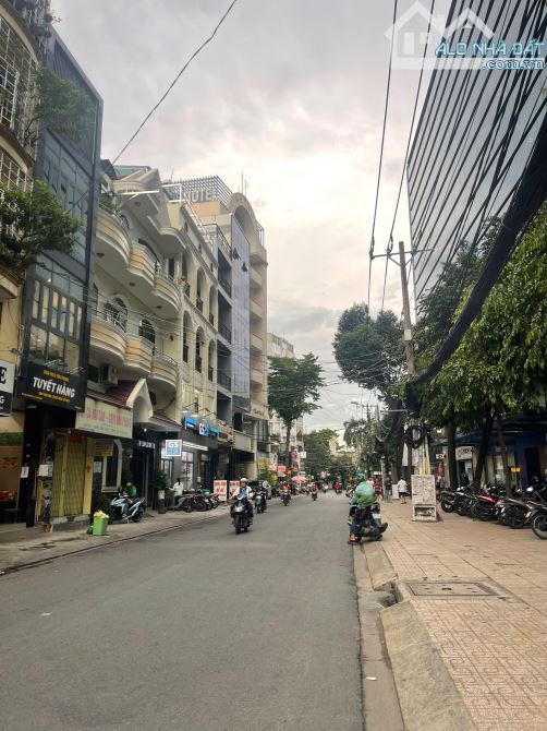 BÁN NHÀ 5 TẦNG 68m2 ❌ 12 CHDV ❌ THANG MÁY, KHU ETOWN - CỘNG HÒA, 10 TỶ - 8