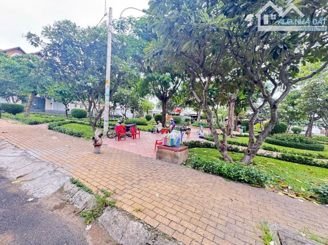 Bán Biệt Thự Khu Bông Sao -16m x 23.5m- 363.5m2 - Trệt 1 Lững  1 Lầu - Đối Diện C Viên - 9