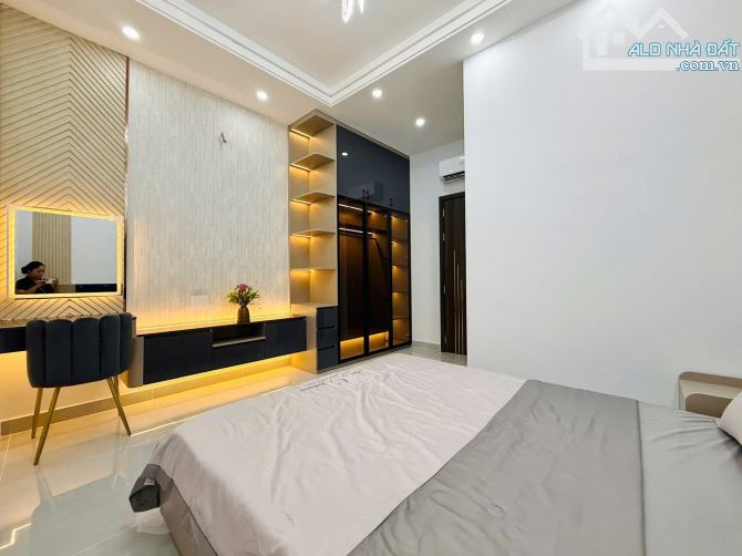 4❌14m, BÁN NHÀ 5 TẦNG XÂY MỚI, THANG MÁY, ĐƯƠNG 8M, 549/ LÊ VĂN THỌ, GÒ VẤP, 9.x TỶ TL - 9