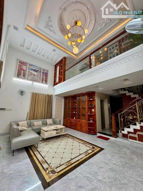 Bán biệt thự 5 tầng, thang máy, mặt tiền nhựa 10M, Sát Phan Huy Ích, Gò Vấp, Nhỉnh 14 Tỷ - 9
