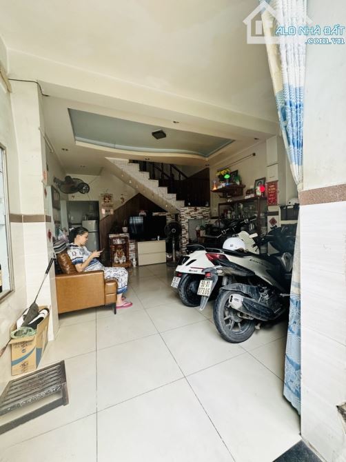 Trung Tâm Phước Long ❌ Cạnh ga metro 🏠 2 tầng BTCT - 9