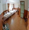 - Bán nhà mt đường Trần Cao Vân, Xuân Hà, Thanh Khê. DT 74M2 – Giá 6 Tỷ TL.