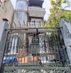 BÁN NHÀ ĐẸP - TK ĐỘC - HUỲNH VĂN BÁNH - NGUYỄN VĂN TRỖI - Q.PN. 3 TẦNG 60M2. CHỈ 10 Tỷ.