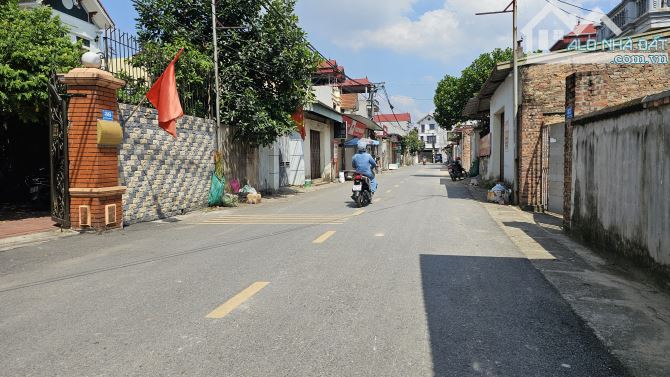 CC NHỜ BÁN 80M2 MAI NỘI MAI ĐÌNH,NGÕ THÔNG Ô TÔ VÀO TẬN ĐẤT,CÁCH QL3 500M