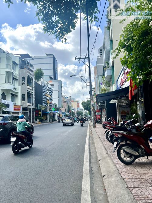 Vip P9, Phú Nhuận, gần sân bay, HXH thông Hồng Hà_Đào Duy Anh, 52m2, 2 Tầng,  9.25 Tỷ