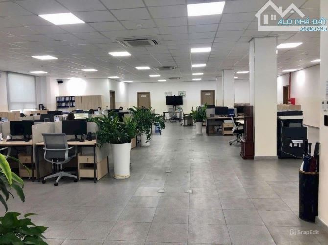 Cho thuê nhà xưởng Công Nghệ Cao, KCN Nhơn Trạch, Đồng Nai, 8500m2, giá 970tr/tháng.