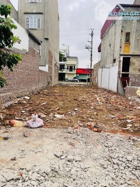🏢 THIÊN LÔI – 2 MẶT ĐƯỜNG TO – 240M² – GIÁ CHỈ 18,9 TỶ