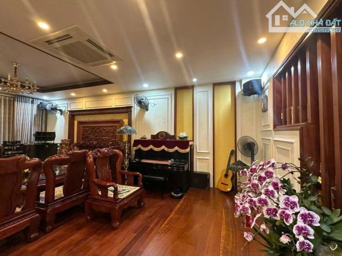 MẶT PHỐ TỐNG TẤT THẮNG VĂN PHÚ, PHÂN LÔ KINH DOANH BẬC NHẤT HÀ ĐÔNG 90M GIÁ ĐẦU TƯ