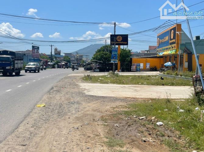 Cc gủi bán lô đất 180m2(12*15) full thổ giá F0 1tỷ460tr