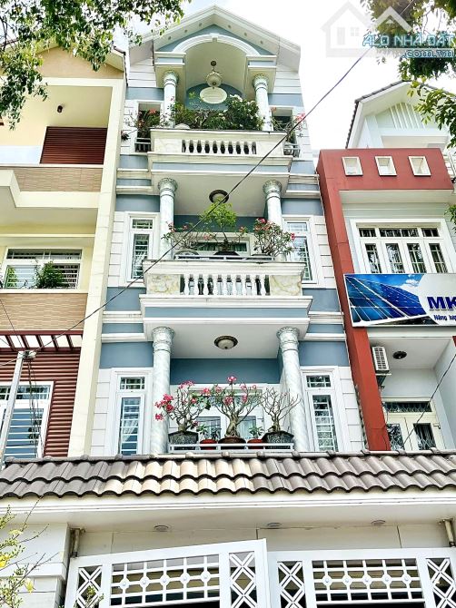 Nhà 1 Trệt 3 Lầu Sân Thượng Mặt tiền Nguyễn Văn Cừ KDC Hồng Phát, P.An Bình