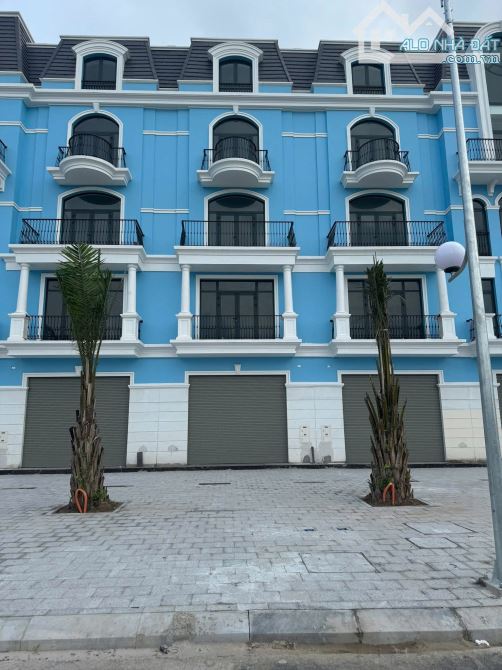 Cắt lỗ cần bán gấp căn Shophouse dự án khu du lịch quốc tế Đồi Rồng