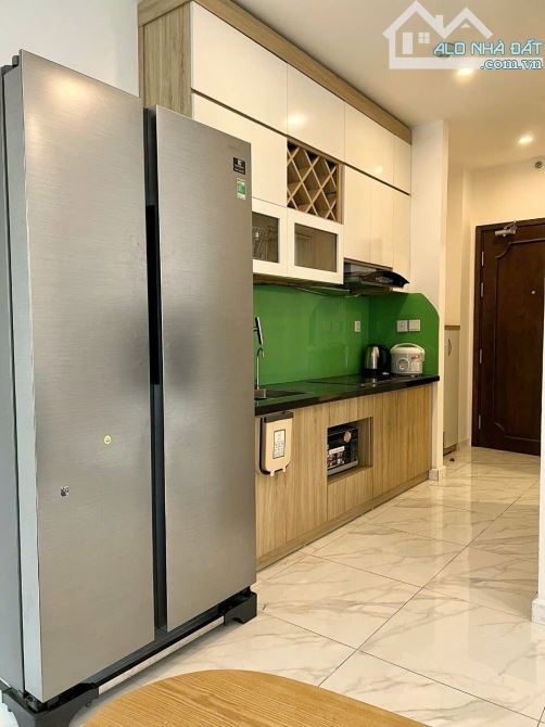 Hot. em có 2 căn hộ 1PN và 2PN cần bán gấp chỉ 3 tỷ chung cư D