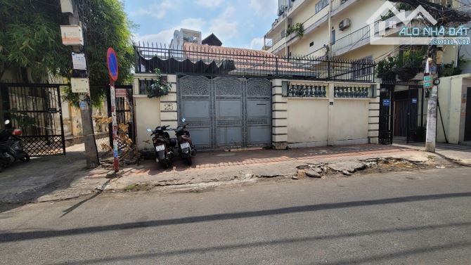 Bán nhà MT ngay Nguyễn Huy Lượng, Bình thạnh, 9.9x23m, 1 lầu, 39 tỷ
