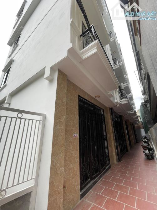 BÁN NHÀ LÔ GÓC 3 THOÁNG NGÕ NÔNG GẦN PHỐ 9,6 TỶ 45m 5 TẦNG MT 4,9m XUÂN ĐỈNH BẮC TỪ LIÊM