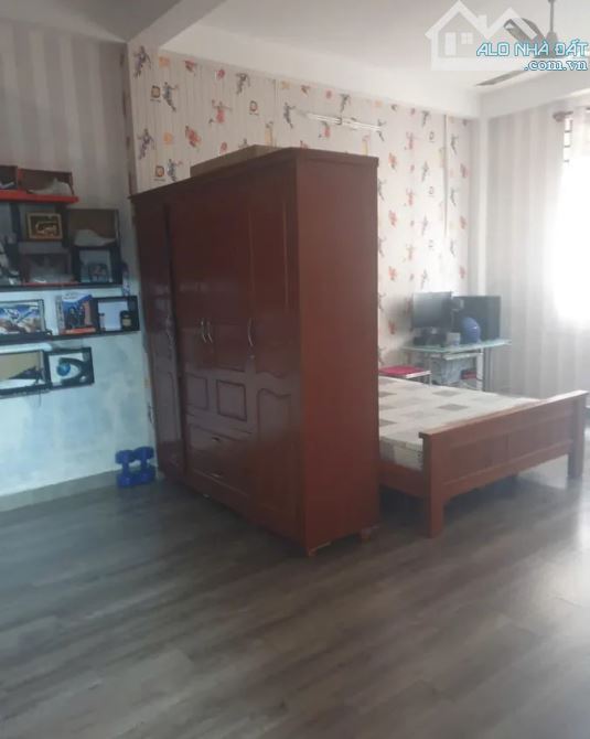 BÁN GẤP BIỆT THỰ MINI MẶT TIỀN ĐƯỜNG CAO LỖ 8*20M 5 TẦNG GIÁ 28 TỶ