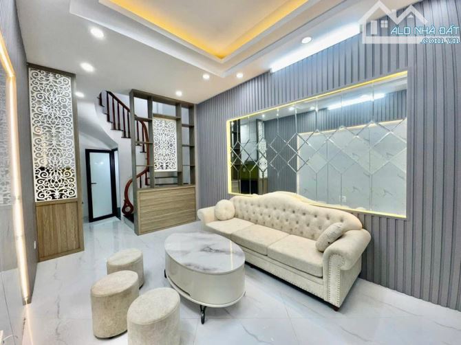 🔥ĐẸP NHẤT TẦM GIÁ - NHÀ BẠCH MAI - Ô TÔ CÁCH 40M - NGÕ THÔNG - NHÀ MỚI - 28M2 CHỈ 5,3TỶ🔥