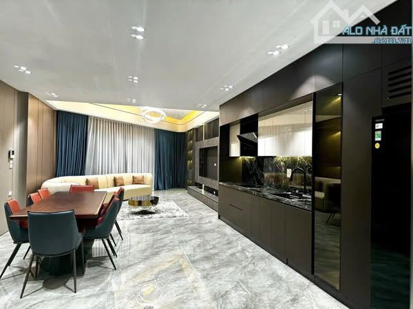 SIÊU PHẨM MẶT PHỐ HỒNG TIẾN LONG BIÊN  38 TỶ DT 65M MT 7M 8T Ô TÔ TRÁNH DOANH HAI MẶT TIỀN