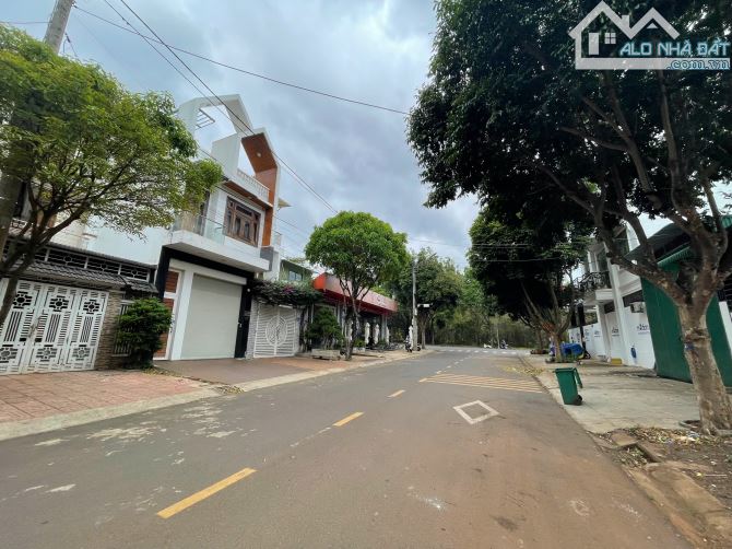 💥💥BÁN LÔ ĐẤT ĐẸP MẶT TIỀN LÊ TRỌNG TẤN – KHU METRO💥💥