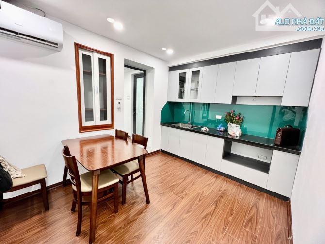 CĂN HỘ TẦNG 2 – 2 NGỦ Ở NGAY – FULL NỘI THẤT – NGÕ RỘNG – TRUNG TÂM NGUYỄN TRÃI – GIÁ CHỈ
