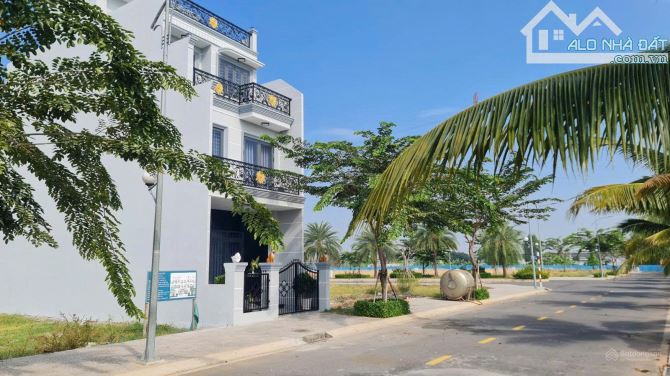 🏡 BÁN LÔ ĐẤT LIỀN KỀ KHU SINH THÁI ECOPARK – BẾN LỨC - 1,9TY