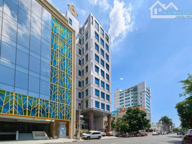 Bán nhà mặt tiền đường Thảo Điền, Quận 2. dt: 1343m2 chỉ tiêu 3 hầm 45 tầng.
