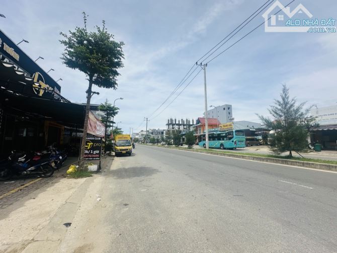 Chính chủ Bán gấp lô đất 126. Nam trân. Gần bến xe. Liên chiểu TP ĐÀ y