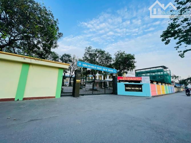 Bán 60m2 siêu phẩm Đông Dư đường thông, kinh doanh, ô tô tránh