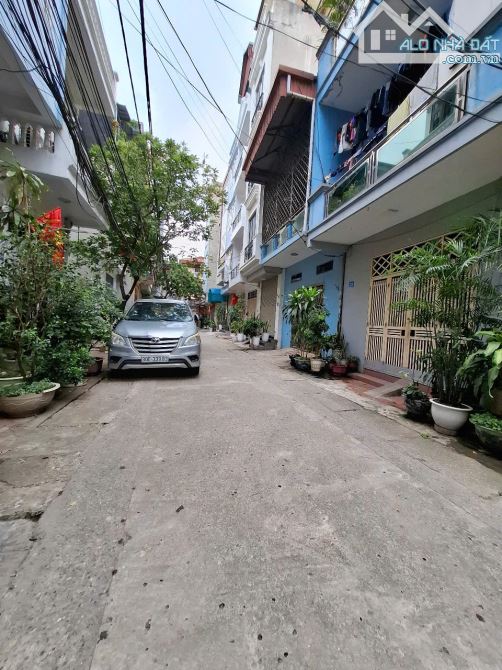 Mảnh đất siêu đẹp Hoàng Liệt  45m phân lô ô tô tránh tiện ích bạt ngàn giá đẹp 10.3 tỷ