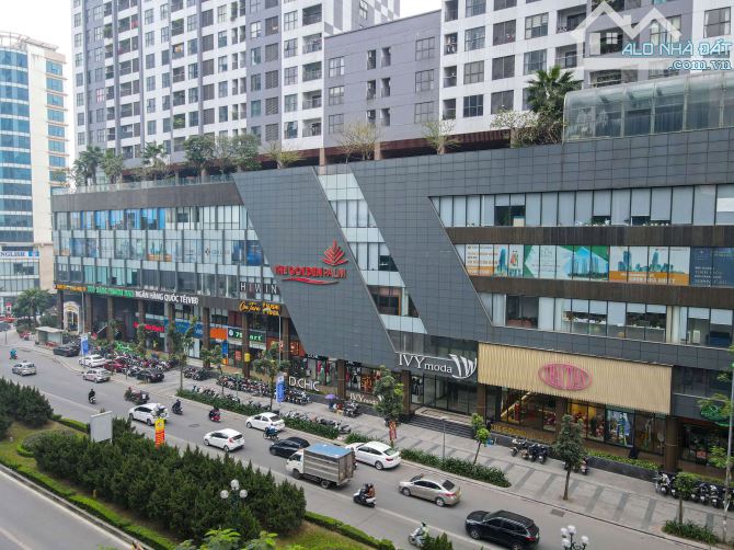 Cty cần thuê văn phòng 220m2 tại toà Golden Palm số 21 Lê Văn Lương- Cầu Giấy- Hà Nội.