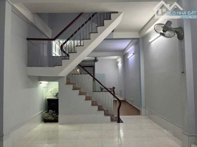 NHÀ MT ĐƯỜNG SỐ 12 P13 Q6 (4X17) 2 TẦNG. GIÁ CHỈ 10,5 TỶ