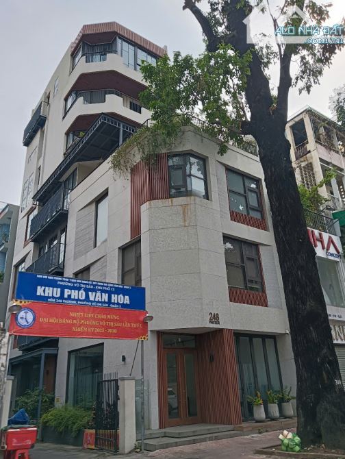Bán Tòa Nhà Mặt Tiền 900 Trường Chinh Q.TB DT 13x20m hầm 8 tầng giá 40 tỷ