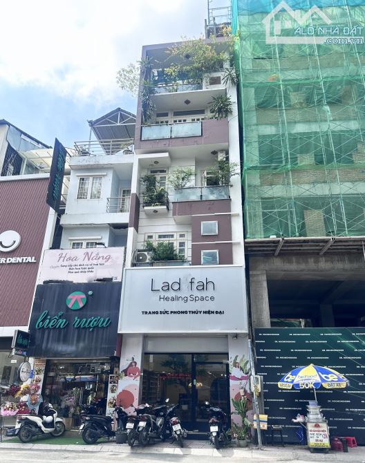 Giá tốt nhất Khu vực nhà Mặt tiền Cống Quỳnh, Quận 1 - DT:4x25m - 4 Tầng -HĐT:60trđ- 30 tỷ