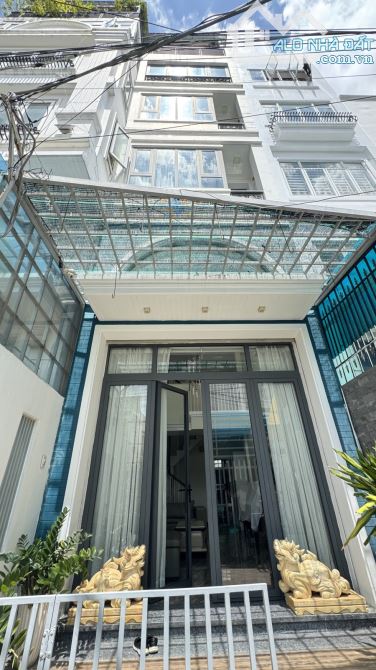 Bán nhà đường Nguyễn khoái quận 4