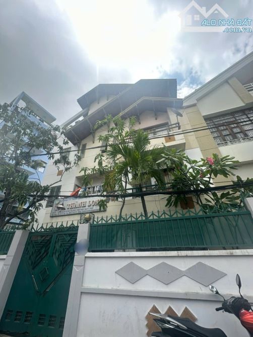 🏠LÝ PHỤC MAN - Q7, BÁN CĂN GÓC 2 MT, 10X13, 4 TẦNG, TẶNG FULL NỘI THẤT, NHỈNH 14 TỶ