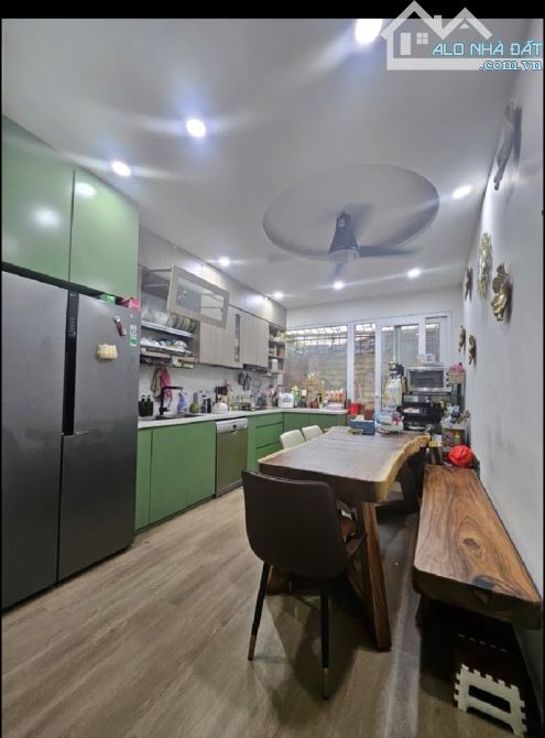 9.88 tỷ / 57 m2 /4 tầng /Lâm Du.Bồ Đề