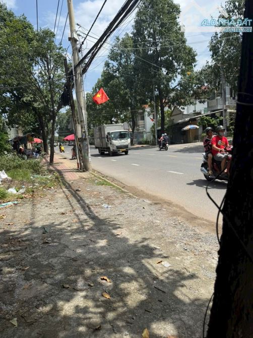 Bán Nhà Xưởng  Đất Sạch Không Quy Hoạch, Đang Cho Thuê 40Triệu/Tháng