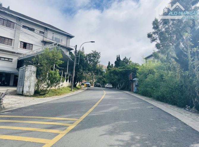 📌 Bán đất mặt tiền Ngô Huy Diễn P.5 Đà Lạt gần C.A Tỉnh 320m2 giá 24 Tỷ