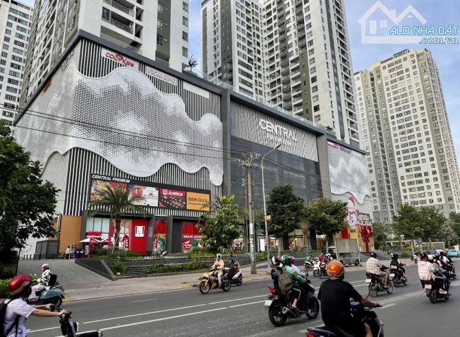 🏬 CĂN HỘ PENTHOUSE GIAI VIỆT  - TẠ QUANG BỬU, P5 Q8 - 228M²(20x11.3) - DTSD 500M² SÀN
