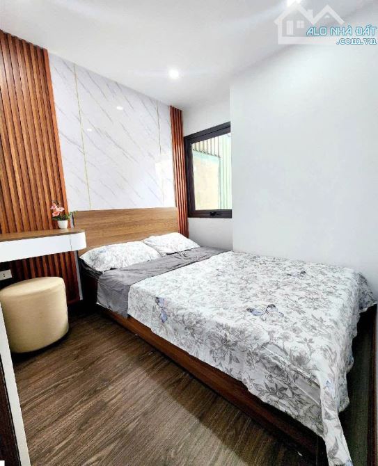BÁN CĂN HỘ MINH KHAI–HAI BÀ TRƯNG_SIÊU ĐẸP_AN SINH ĐỈNH_OTO ĐỖ CHÂN CẦU THANG