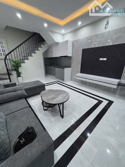 NHÀ ĐẸP LIỄU GIAI BA ĐÌNH 14TỶ 40M 4T MT 4.5M TẶNG NỘI THẤT ĐẸP