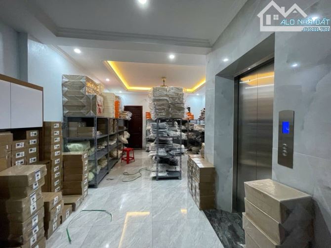 CHỈ 16 TỶ NHỈNH CÓ NHÀ LIỀN KỀ THỊNH LIỆT 75m*4T, MT 5m, VỈA HÈ, THANG MÁY, KINH DOANH