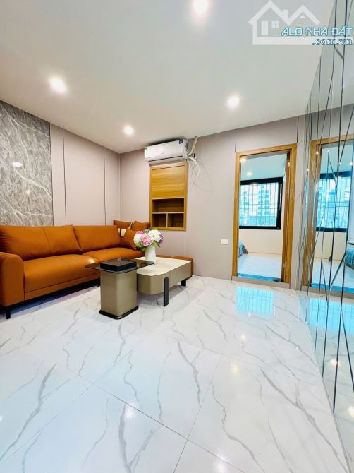 Tập Thể Lô Góc Trung Tự💥68m2💥2 Ngủ💥WC Khép Kín💥Nhà Đẹp💥Sổ Riêng💥Nhỉnh 3 Tỷ TL