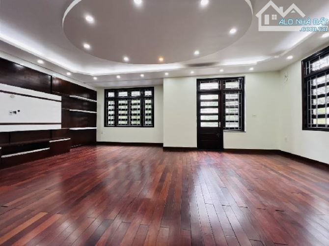 BIỆT THỰ LÀNG VKCA – HÀ ĐÔNG  216m² – 4 tầng – 42 tỷ - 1