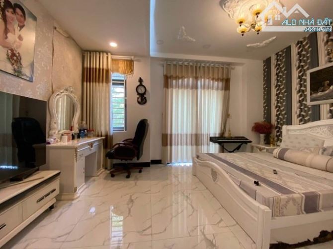 Bán nhà đường số 105 Trịnh Quang Nghị 5x24 sổ riêng 4 tầng ở ngay chỉ 10 tỷ 2 - 3