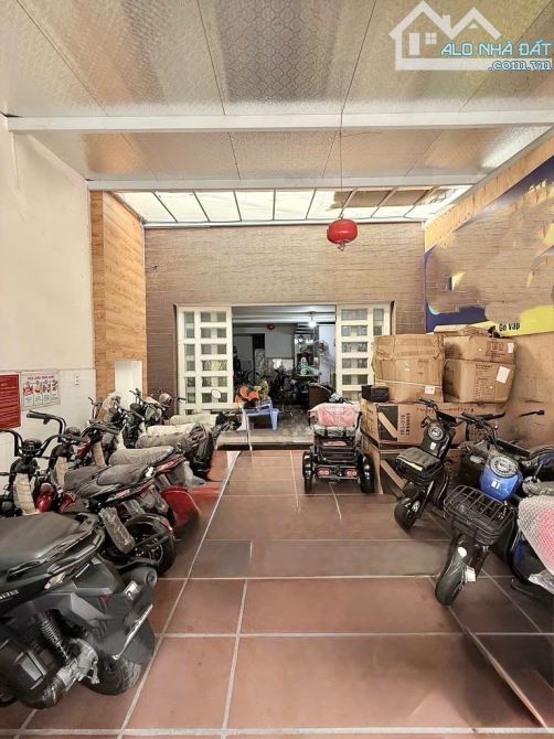 BÁN NHÀ CHDV PHAN HUY ÍCH 149m2 - NGAY EMARK - 21.5Tỷ - 1