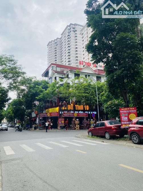 Tổng hợp mặt bằng kinh doanh đẹp tại mặt đường Nguyễn Hữu Thọ. Diện tích 100m2, 350m2, 400 - 1